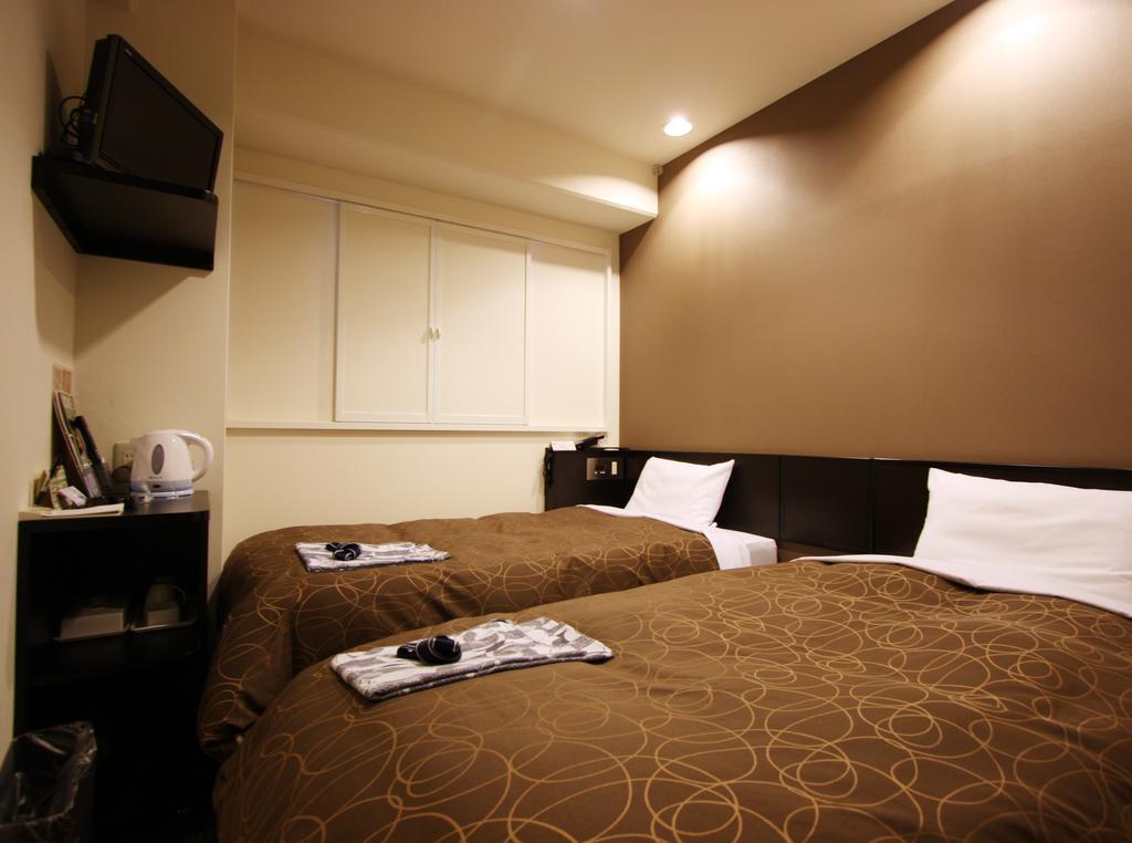 Az Inn Higashi Omi Notogawa Ekimae Higashiomi Habitación foto